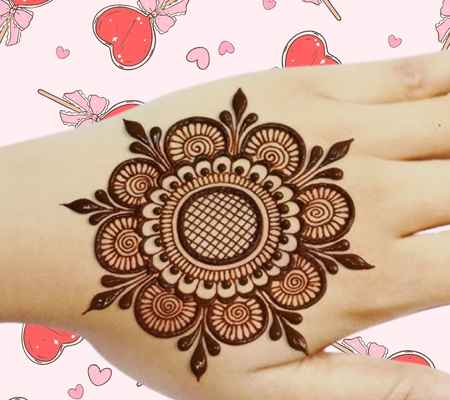 Beautiful Simple Gol Tikki mehndi design for both front and back hand