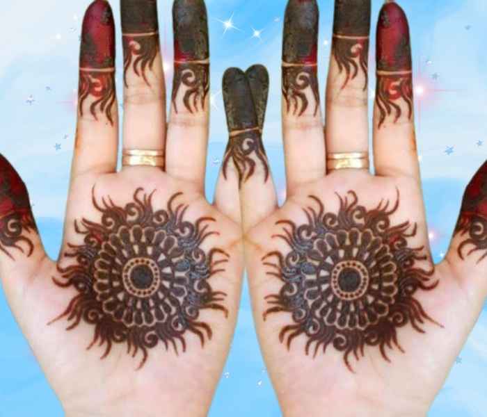 Beautiful Simple Gol Tikki mehndi design for both front and back hand