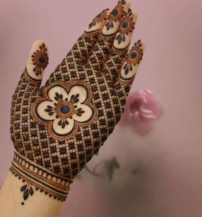 Flower Mehndi Design